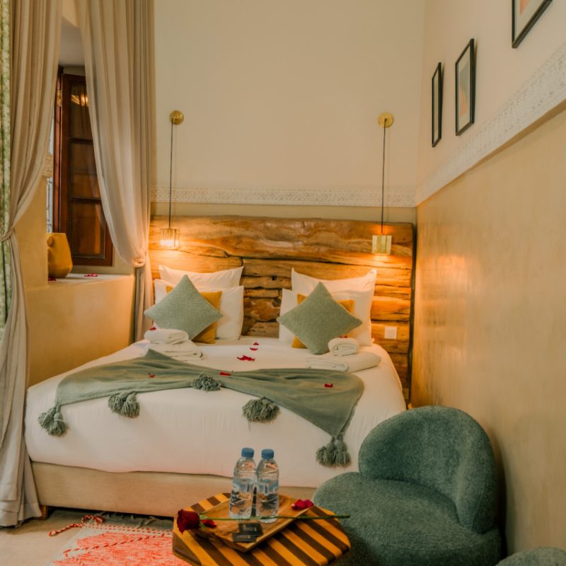 eb39fc860960f42031e0ae0242dec80468b1fed52c92605bb3d0bc883db11ebe-9935174f00_v0_w1280xh0_rDEF